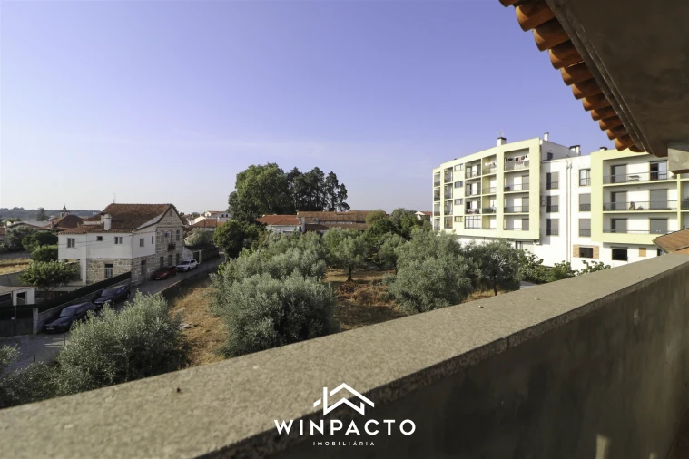 Moradia T6 para Venda em Canas de Senhorim Foto 64