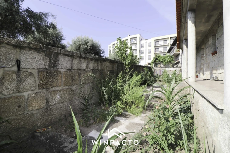 Moradia T6 para Venda em Canas de Senhorim Foto 113