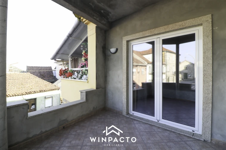 Moradia T6 para Venda em Canas de Senhorim Foto 111