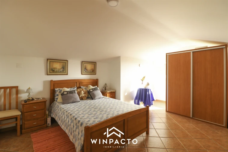 Moradia T6 para Venda em Canas de Senhorim Foto 26