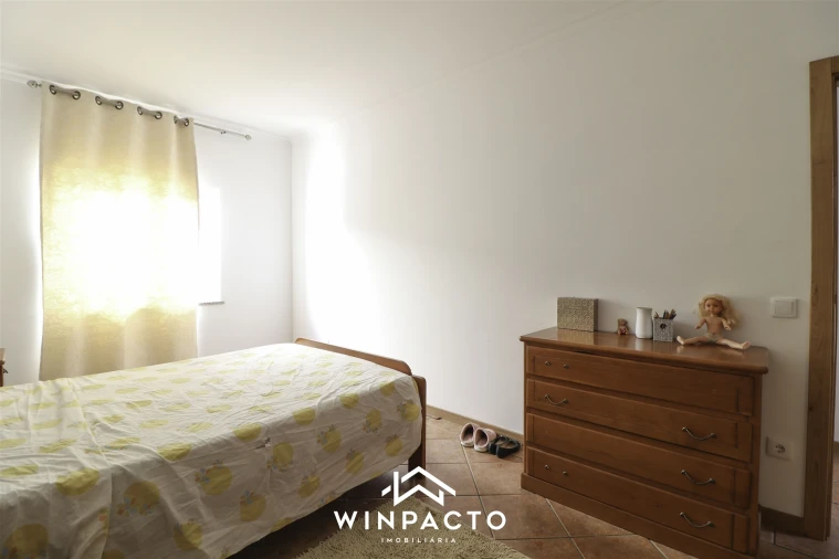 Moradia T6 para Venda em Canas de Senhorim Foto 98