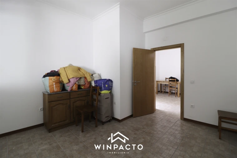 Moradia T6 para Venda em Canas de Senhorim Foto 42