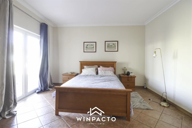 Moradia T6 para Venda em Canas de Senhorim Foto 24