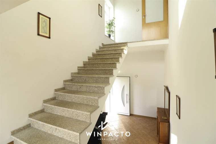 Moradia T6 para Venda em Canas de Senhorim Foto 56