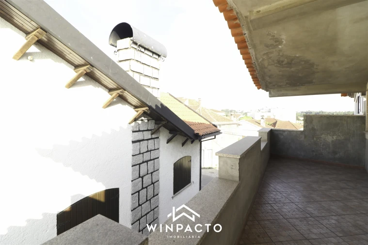 Moradia T6 para Venda em Canas de Senhorim Foto 76