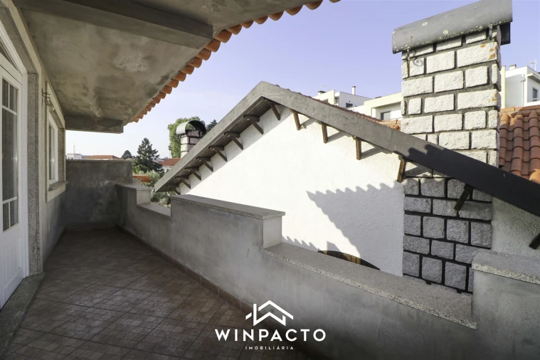 Moradia T6 para Venda em Canas de Senhorim Foto 77