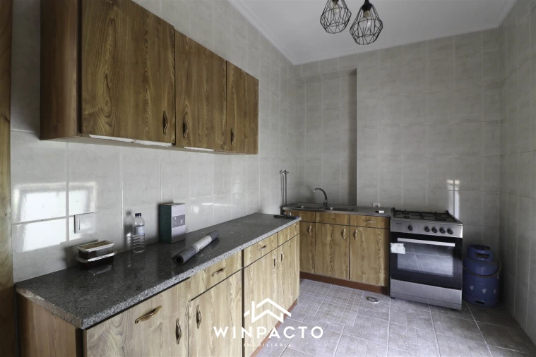 Moradia T6 para Venda em Canas de Senhorim Foto 44