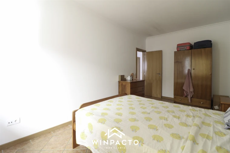 Moradia T6 para Venda em Canas de Senhorim Foto 101