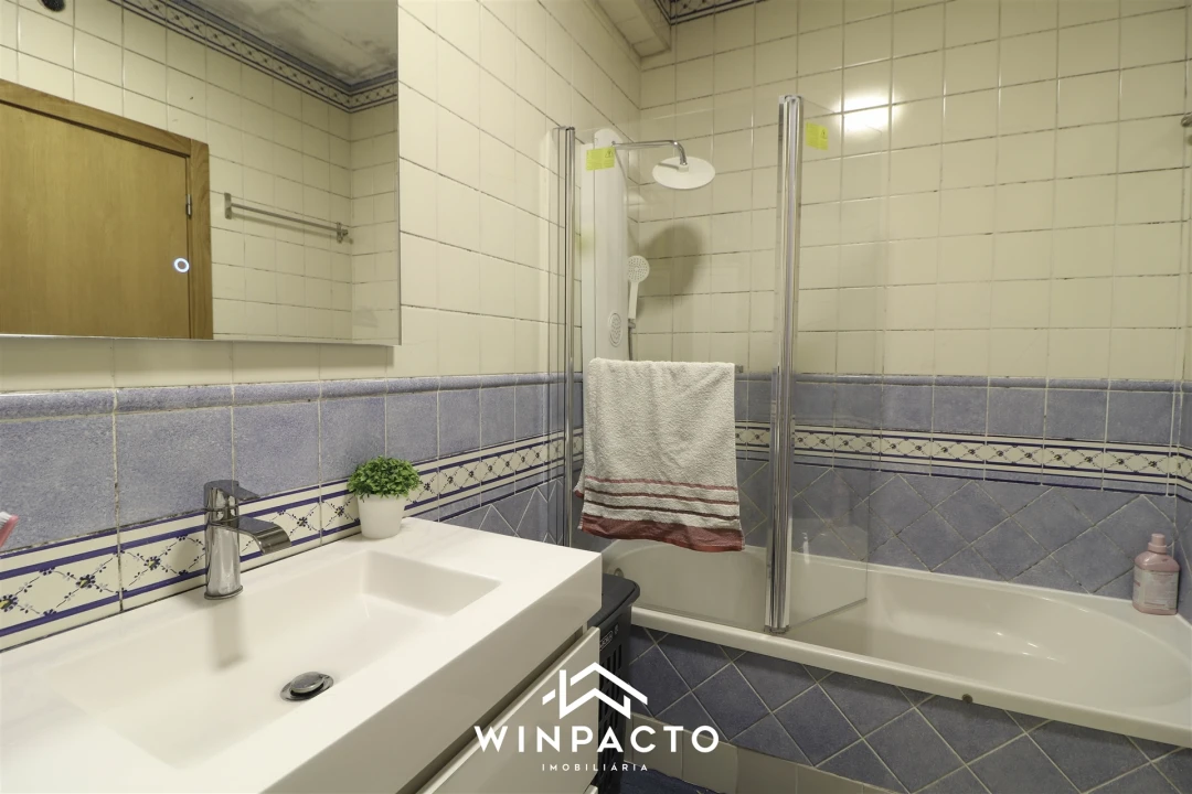 Moradia T6 para Venda em Canas de Senhorim Foto 74