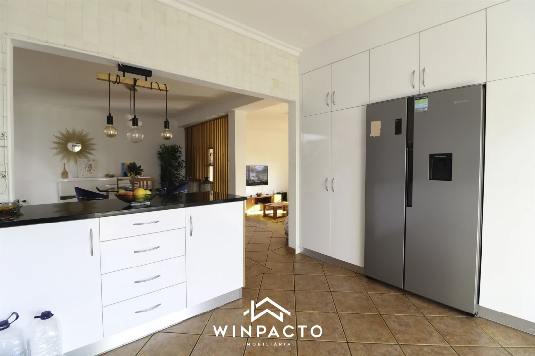 Moradia T6 para Venda em Canas de Senhorim Foto 13