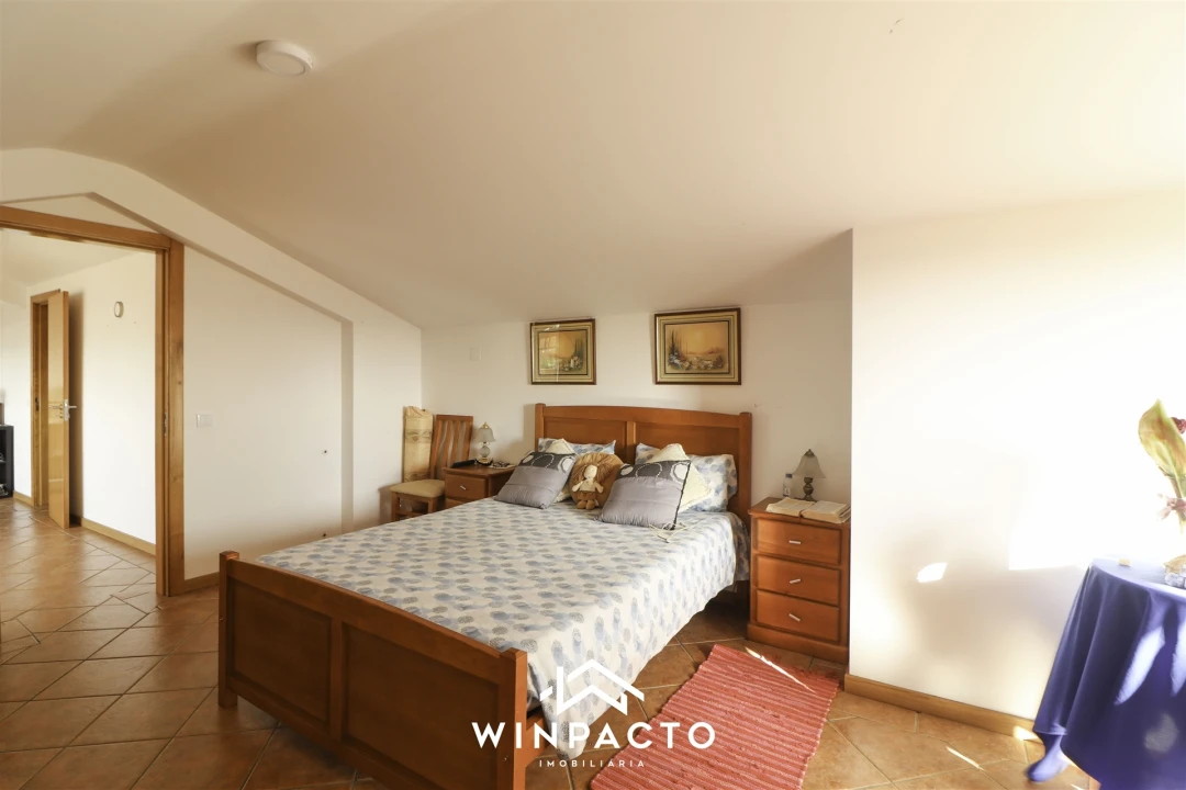 Moradia T6 para Venda em Canas de Senhorim Foto 23