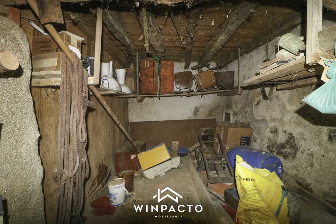 Moradia T3 para Venda em Santiago de Cassurrães e Póvoa de Cervães Foto 38