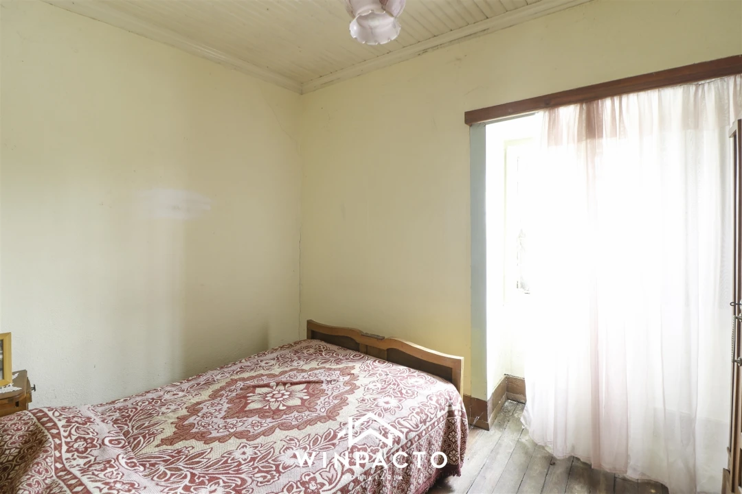 Moradia T3 para Venda em Santiago de Cassurrães e Póvoa de Cervães Foto 22