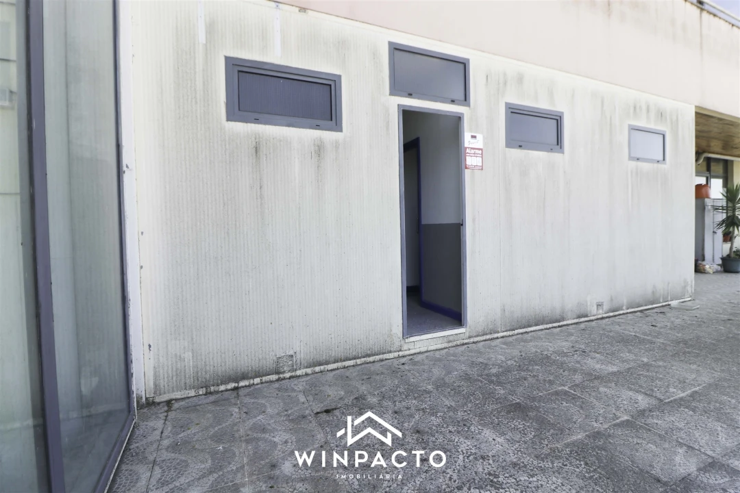 Loja para Venda em Nelas Foto 12