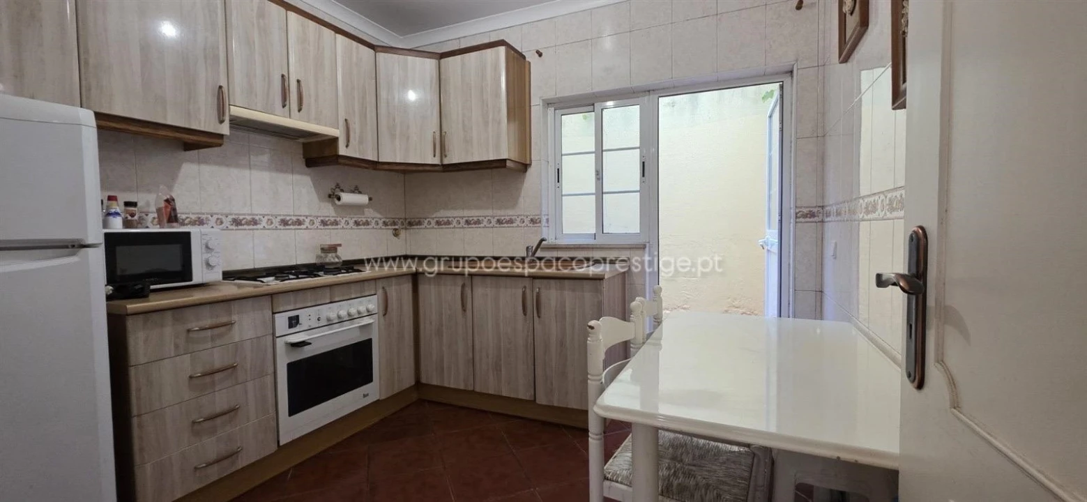 Moradia T2 para Venda em Olhão Foto 12