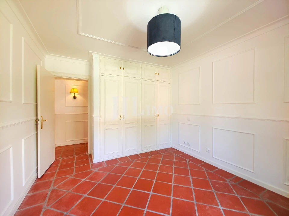 Moradia T4 para Arrendamento em Santa Maria e São Miguel, São Martinho, São Pedro Penaferrim Foto 23