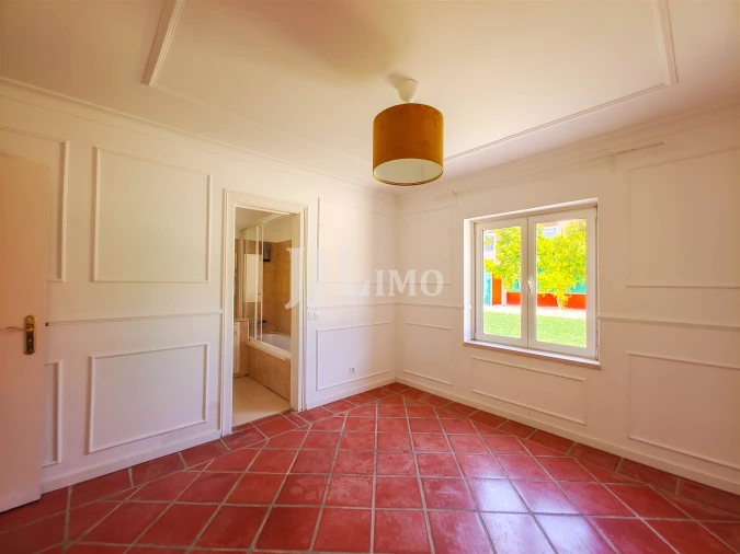 Moradia T4 para Arrendamento em Santa Maria e São Miguel, São Martinho, São Pedro Penaferrim Foto 27