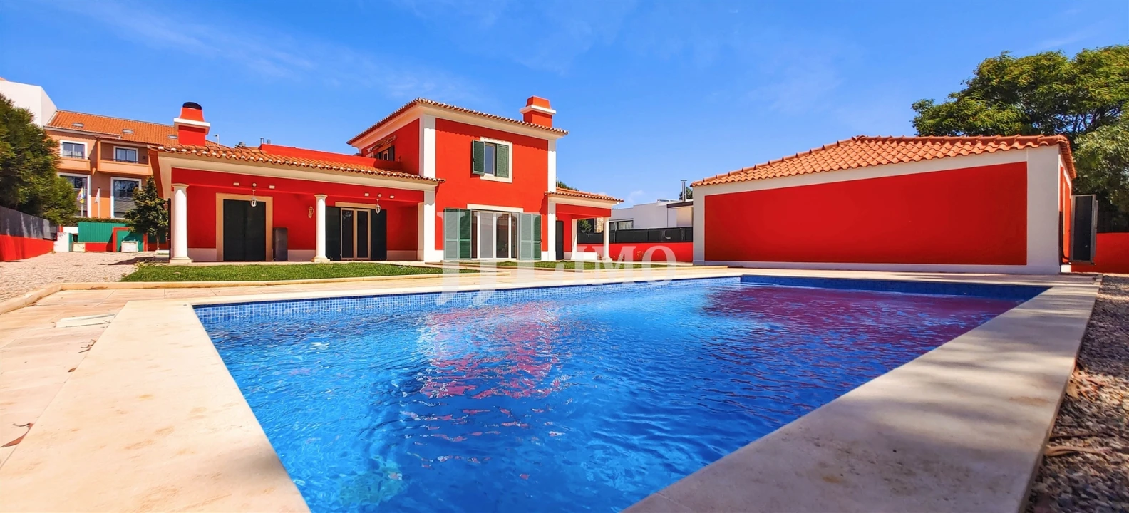 Moradia T4 para Arrendamento em Santa Maria e São Miguel, São Martinho, São Pedro Penaferrim Foto 2