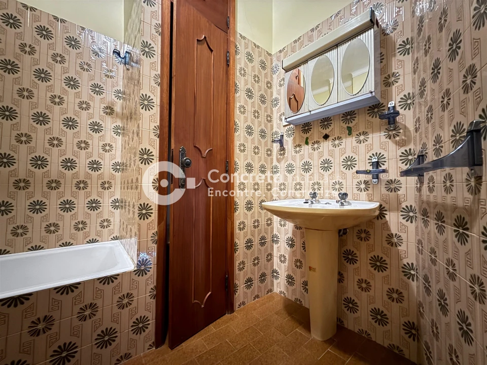 Apartamento T3 para Arrendamento em Barcelos, V.Boa, V.Frescainha Foto 12