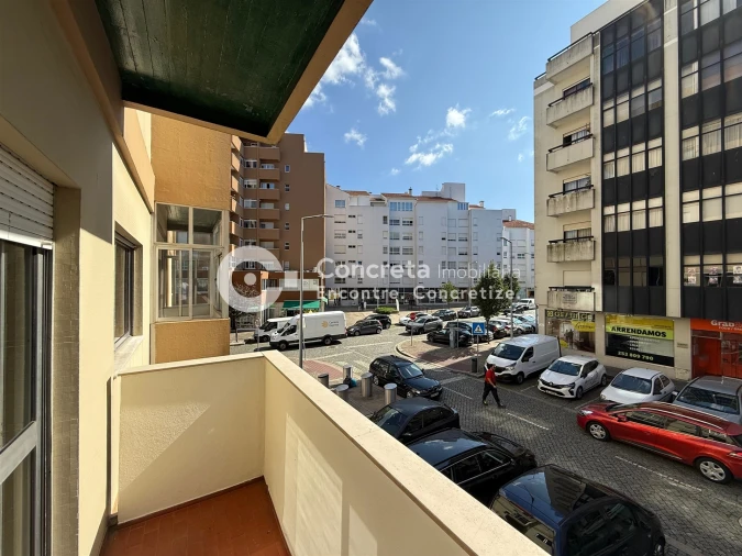 Apartamento T3 para Arrendamento em Barcelos, V.Boa, V.Frescainha Foto 17