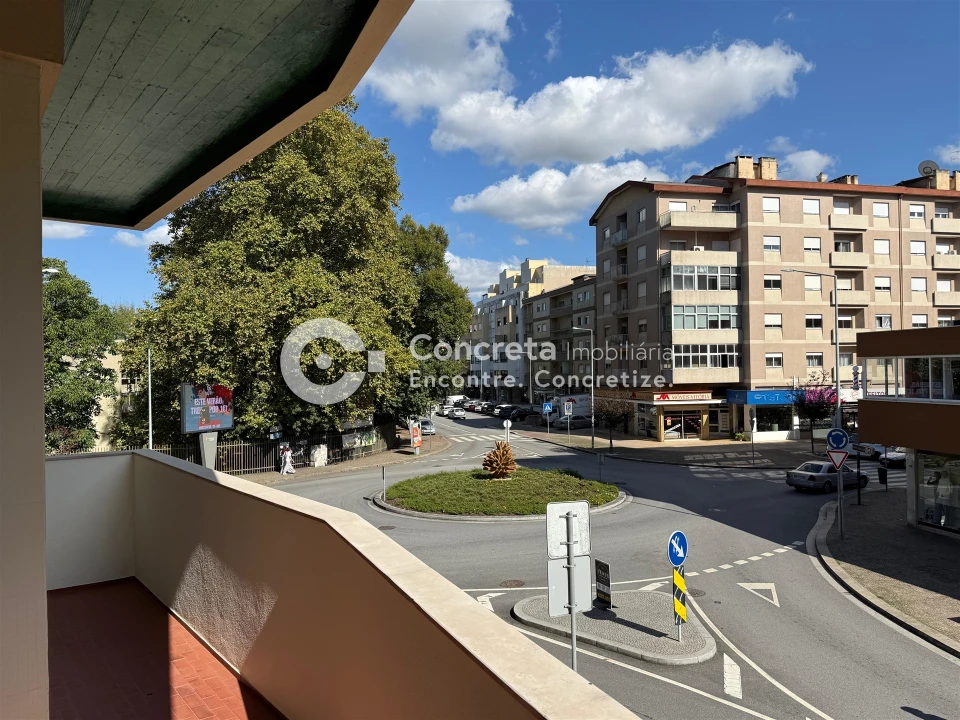 Apartamento T3 para Arrendamento em Barcelos, V.Boa, V.Frescainha Foto 23