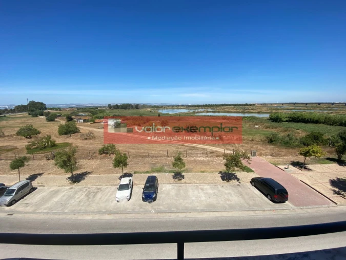 Apartamento T4 para Venda em Samouco Foto 6