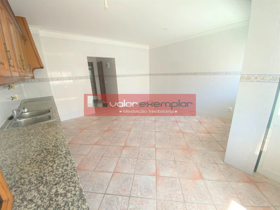 Apartamento T4 para Venda em Samouco Foto 3