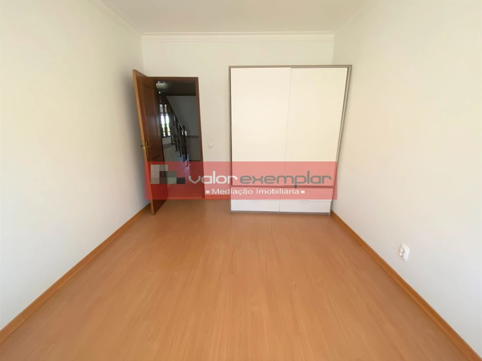 Apartamento T4 para Venda em Samouco Foto 14
