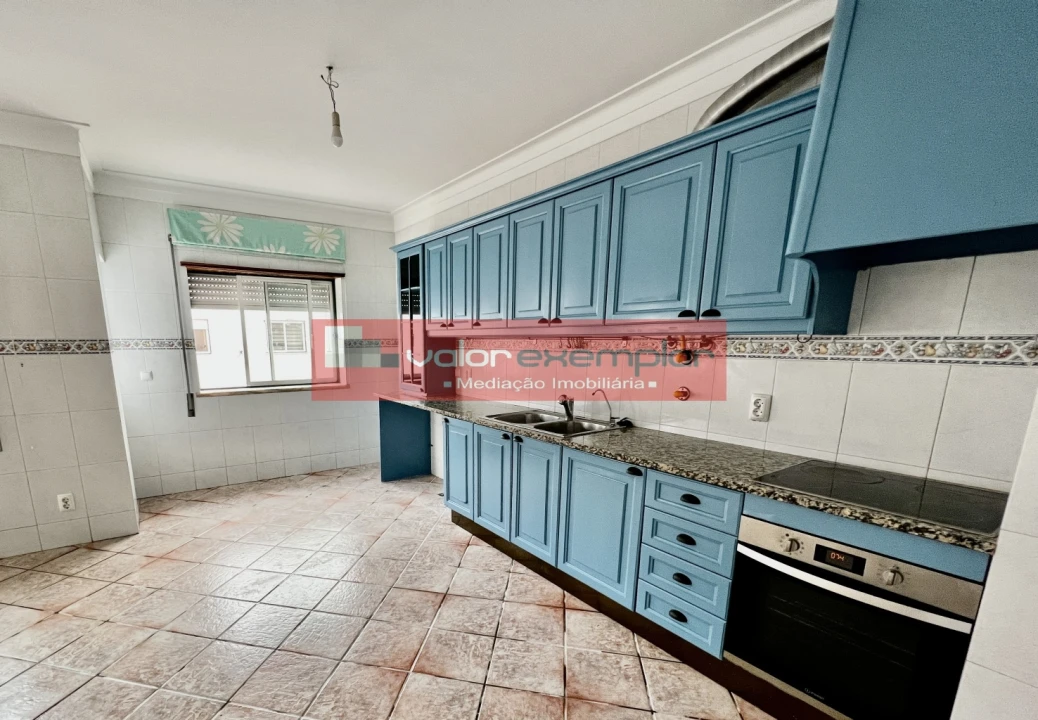 Apartamento T4 para Venda em Samouco Foto 1