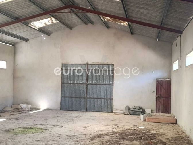 Armazém para Venda em Maceira Foto 11