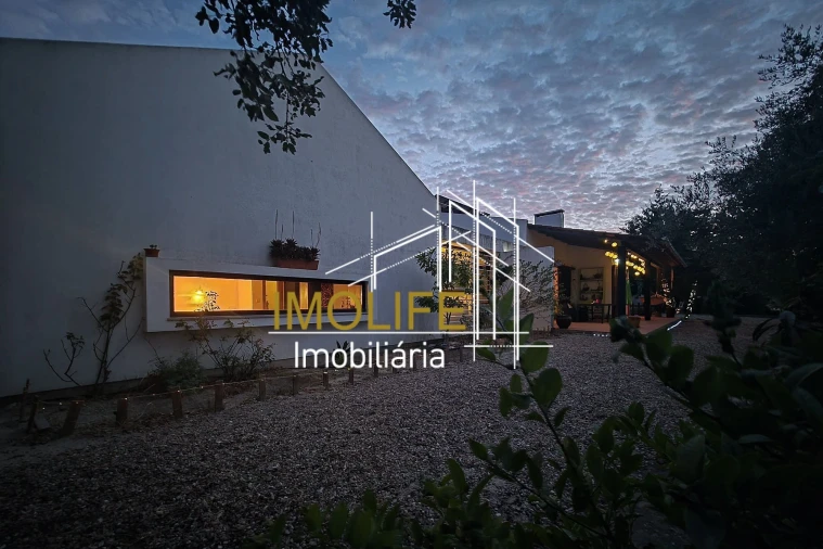 Quinta T4 para Venda em Mora Foto 3