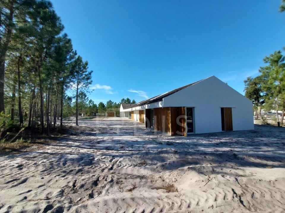 Moradia T3 para Venda em Azinheira dos Barros e São Mamede do Sádão Foto 4