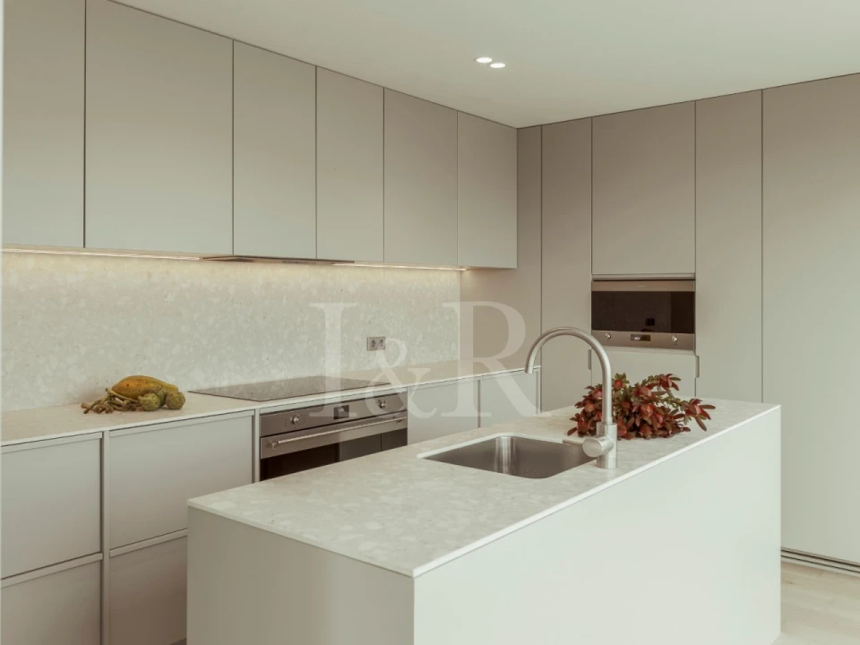 Apartamento T4 para Venda em Avenidas Novas Foto 10