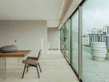 Apartamento T4 para Venda em Avenidas Novas