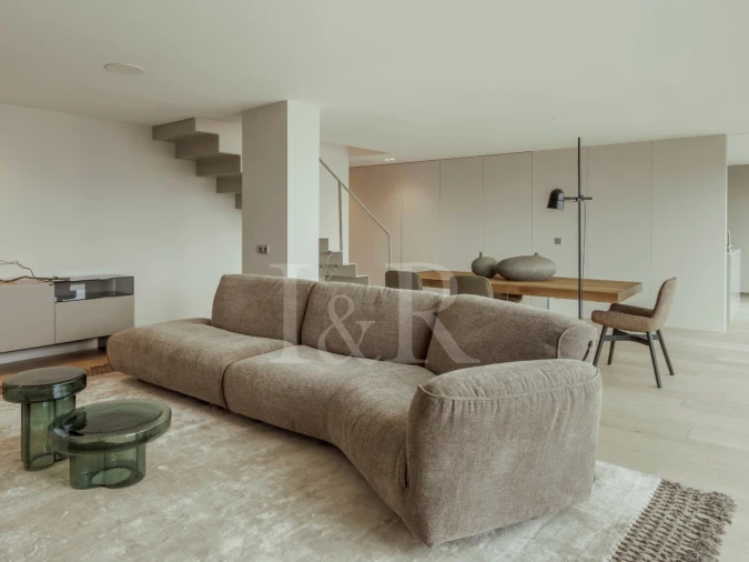 Apartamento T4 para Venda em Avenidas Novas Foto 3