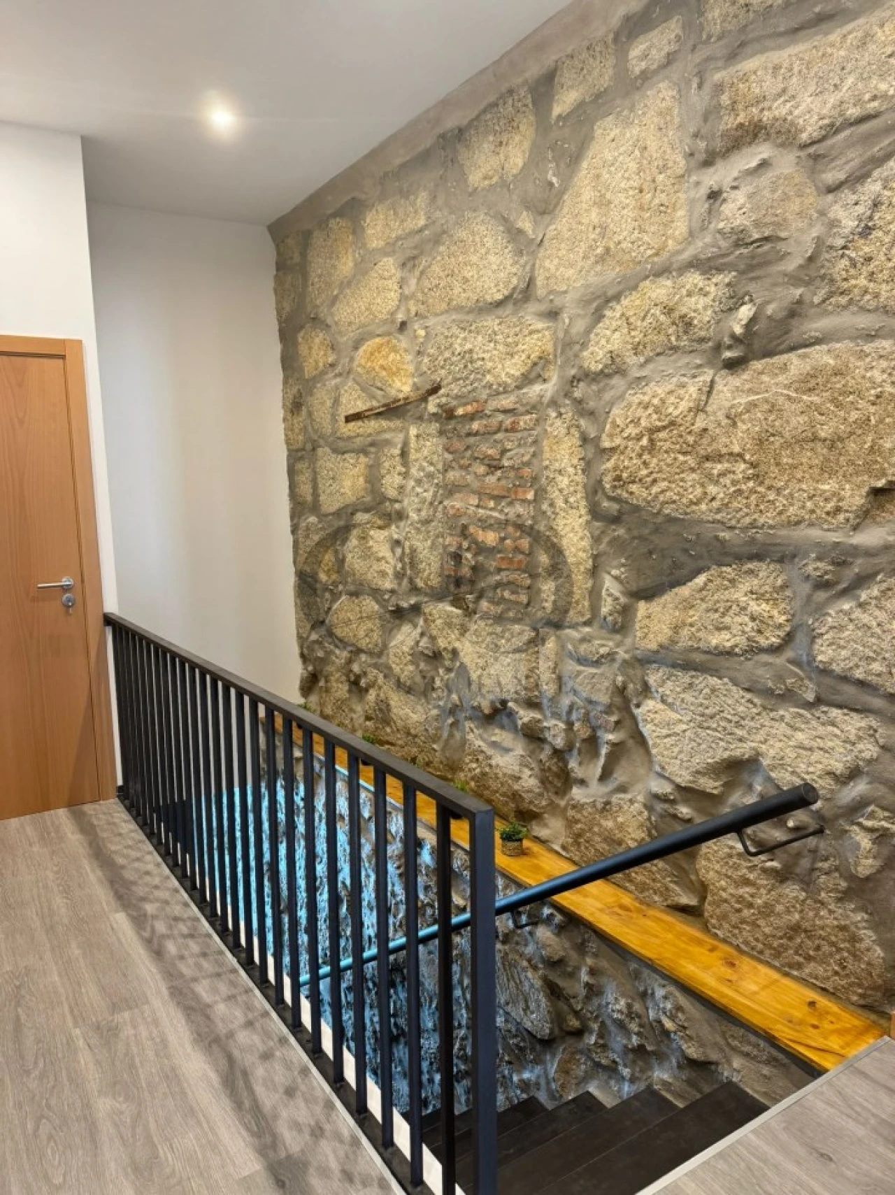 Quarto para Arrendamento em Santa Marinha e São Pedro da Afurada Foto 14