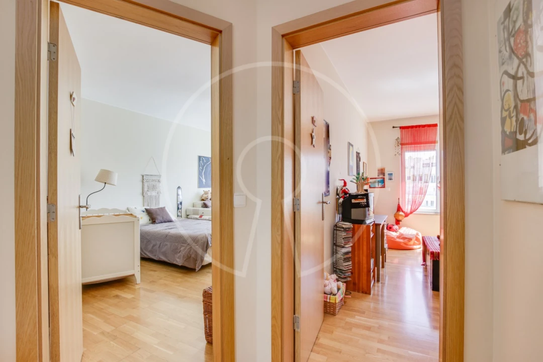 Apartamento T5 para Venda em Parque das Nações Foto 23