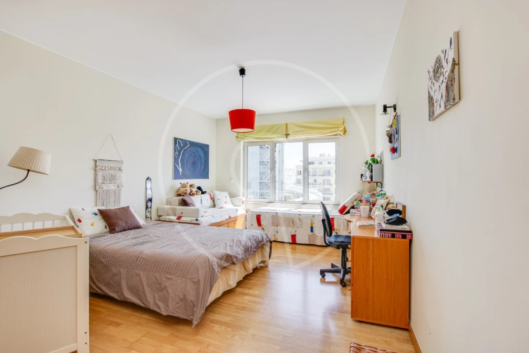 Apartamento T5 para Venda em Parque das Nações Foto 24