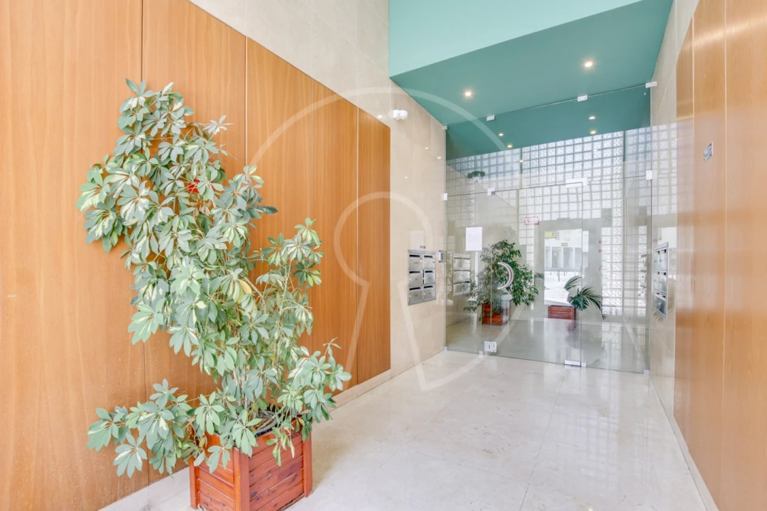 Apartamento T5 para Venda em Parque das Nações Foto 35