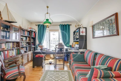 Apartamento T5 para Venda em Parque das Nações