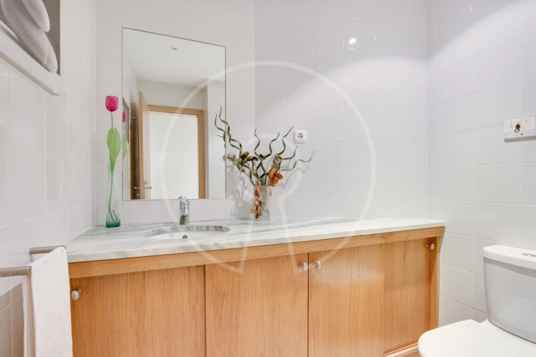 Apartamento T5 para Venda em Parque das Nações Foto 32
