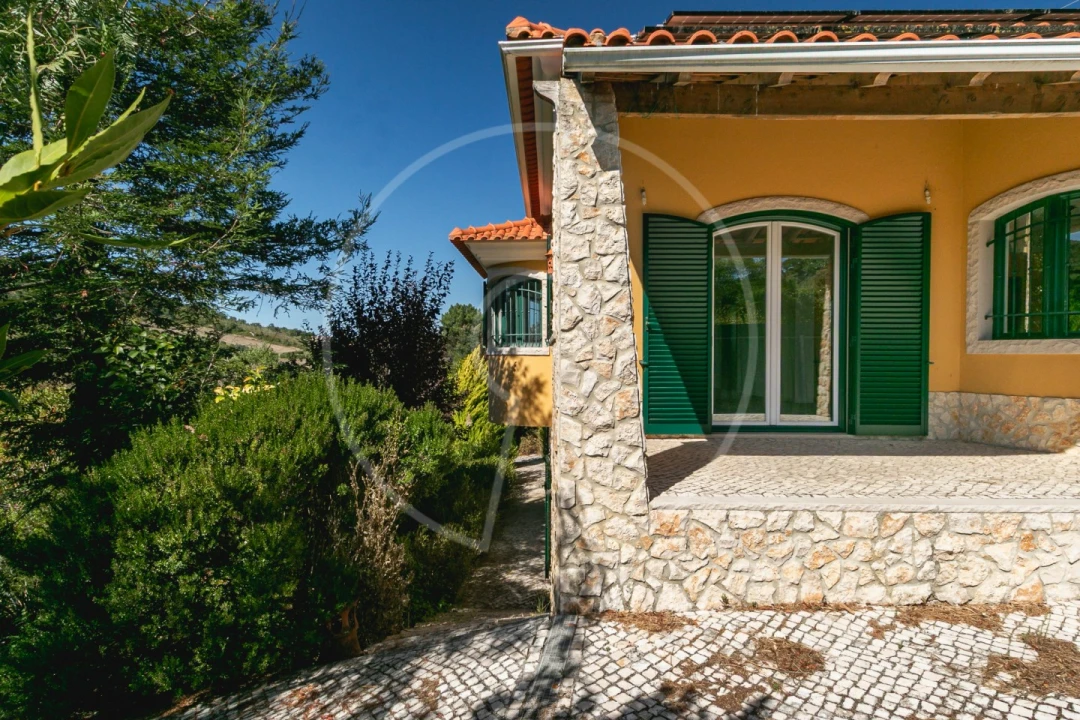 Moradia T4 para Venda em Sobral de Monte Agraço Foto 7