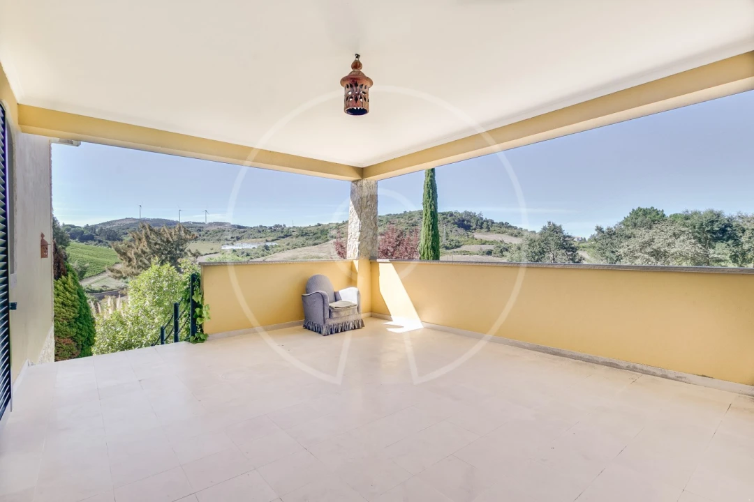 Moradia T4 para Venda em Sobral de Monte Agraço Foto 17