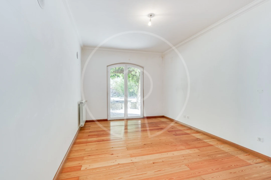 Moradia T4 para Venda em Sobral de Monte Agraço Foto 34