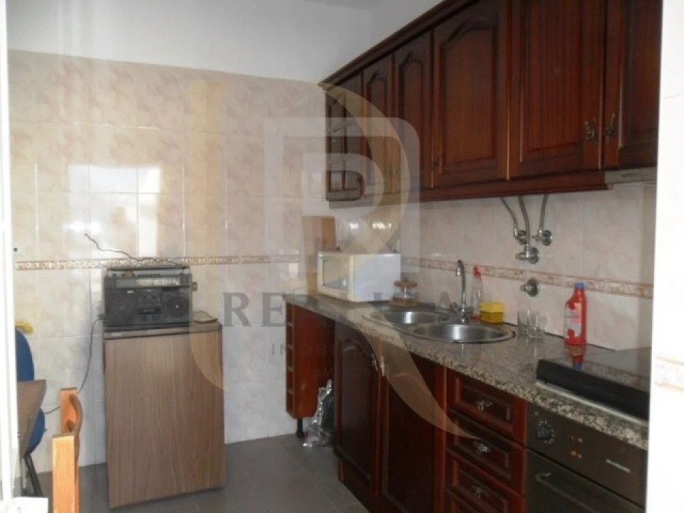 Armazém para Venda em Fernao Ferro Foto 11