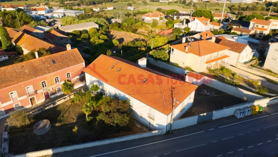 Moradia T18 para Venda em Parceiros e Azoia Foto 14
