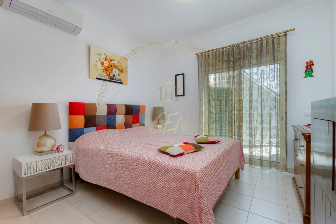 Moradia T3 para Venda em Luz Foto 19