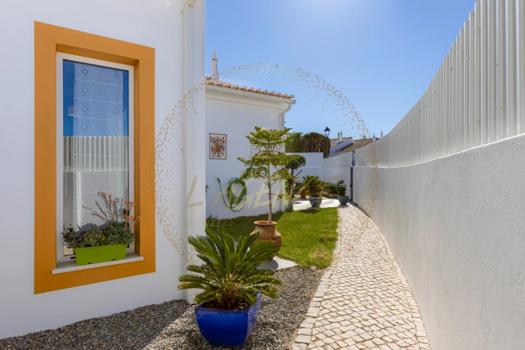 Moradia T3 para Venda em Luz Foto 28