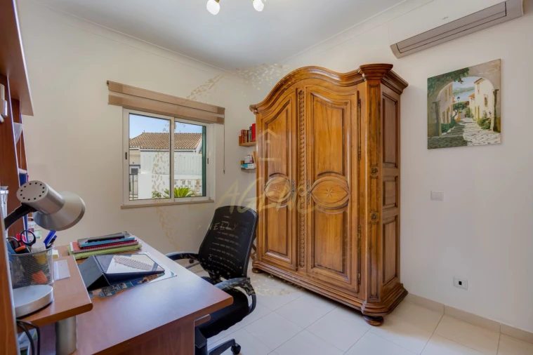 Moradia T3 para Venda em Luz Foto 22