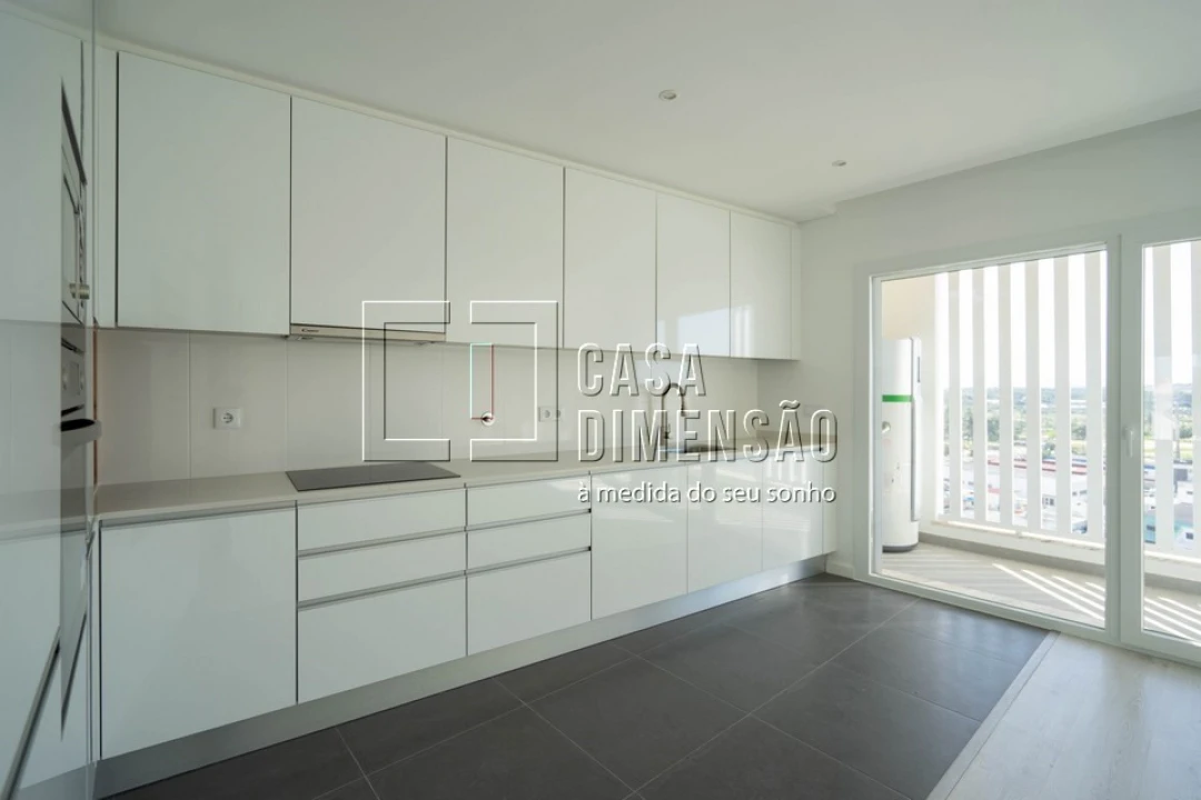 Apartamento T3 para Venda em Corroios Foto 1